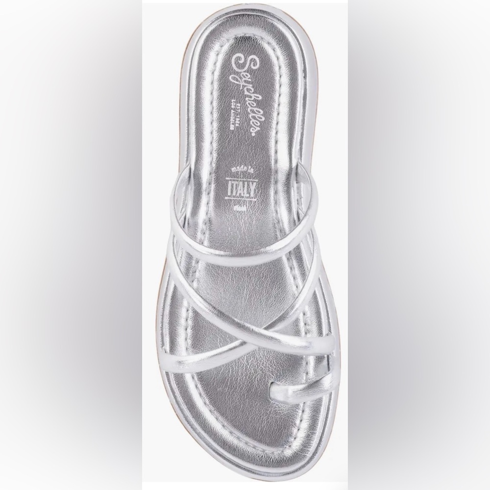 Seychelles Rule the World Metallic Silver Sandals - Picture 2 of 9